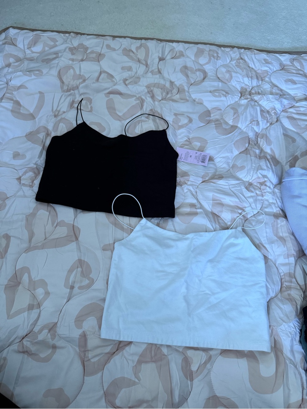 Women's Black & White Cami Crop Top Duo
